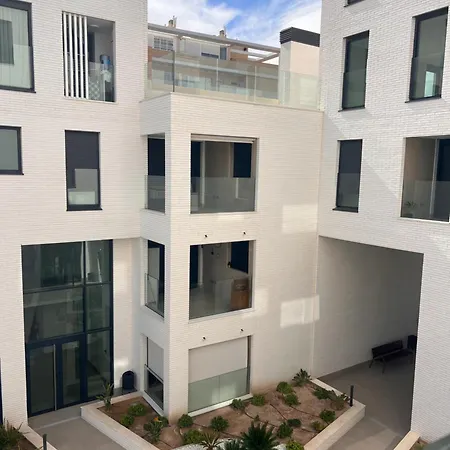 En La Costa Apartment