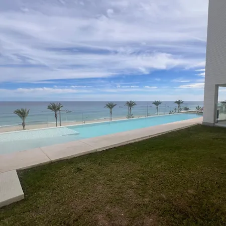 En La Costa Apartment *